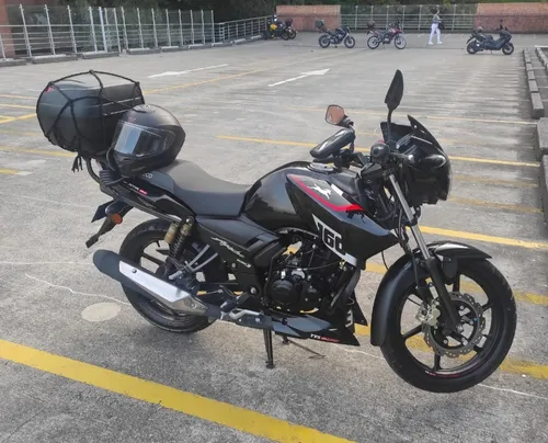 Apache Rtr 160 2v 10.000km