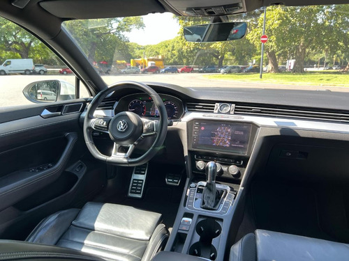 Volkswagen Passat 2.0 Tsi R-line 220cv