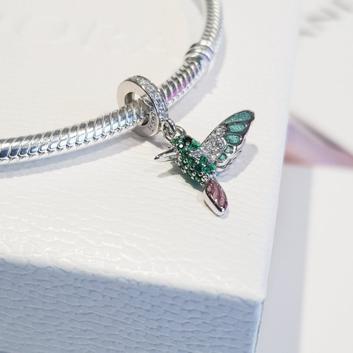 Imagen 7 de 10 de Pulsera Pandora Corazón Original Ale + Charm Picaflor Plata