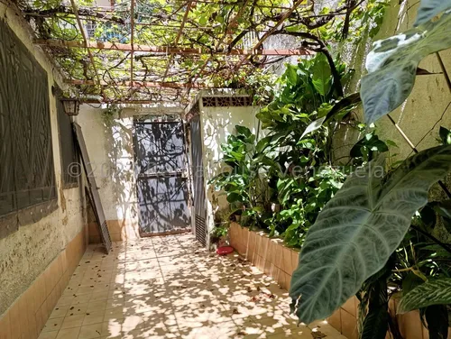 Casa En Venta En Las Acacias