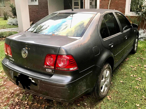 Volkswagen Bora 2.0 Trendline 115cv 2011
