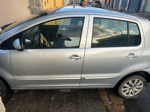 Volkswagen Fox 1.6 Plus Total Flex 5p