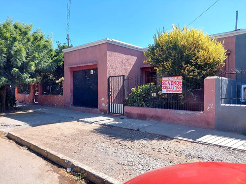 Casa En Venta De 3 Dorm. En San Ramón