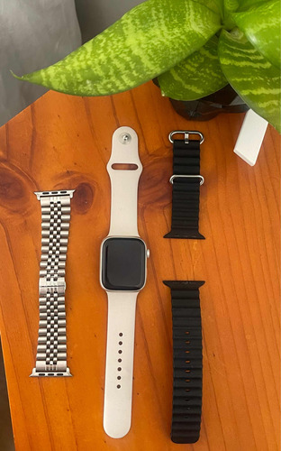 Apple Watch Series 7 De 45mm / Con Caja / Como Nuevo