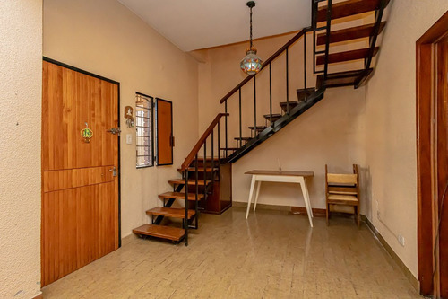 Venta Casa 5 Ambientes En Moron Norte