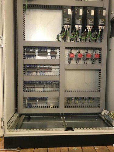 Imagem 5 de 10 de Montagem De Painéis Elétricos E Instalações Elétricas.
