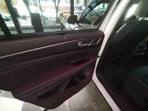 Volkswagen Cross Sport 2.0 Fsi R-Line Tiptronic 4Wd