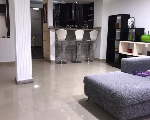 Imagen 4 de 14 de Venta Townhouse Lomas Alto, Urb Lomas Del Este Valencia