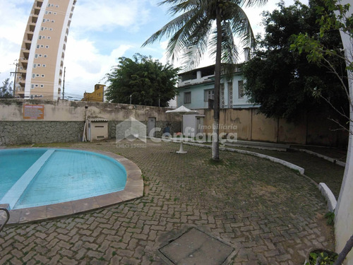 Imagem 4 de 25 de Apartamento À Venda No Bairro Jacarecanga - Fortaleza/ce - 106