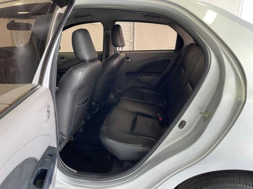 Imagem 12 de 15 de Toyota Etios Sedan 1.5 Xls Mec 2013