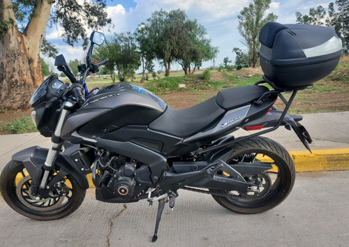 Bajaj Dominar