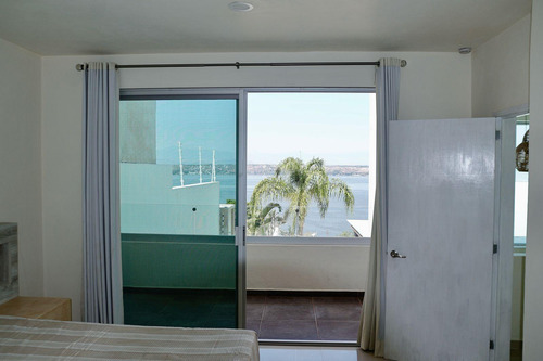 Casa En Tequesquitengo Con Vista Al Lago