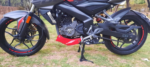 Bajaj Rouser Ns 200 - Vendo O Permuto X Auto De Mi Interés