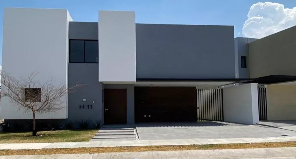 En Renta Ó Venta Casa En Residencial Molinos Golf León Guana