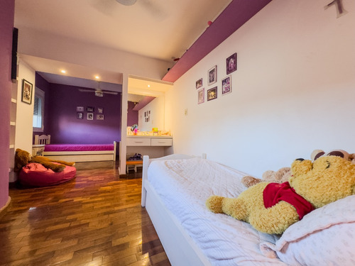 Casa Ecléctica En Zona Céntrica: Estilo, Confort Y Seguridad Para Tu Familia