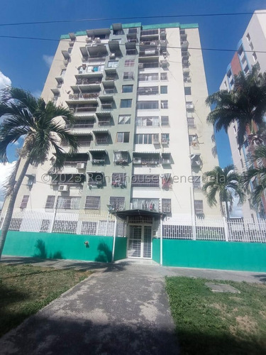 Comodo Apartamento En Venta Base Aragua Maracay Pozo Propio Excelente Ubicacion Negociable Estef 24-13658