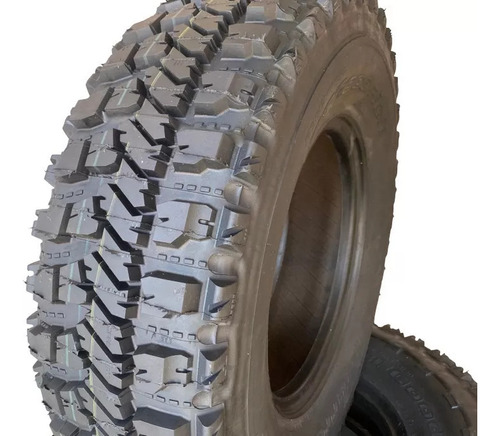 Kit Pneus 255/70 R16 Trilha Recapado Jeep Modelo Mud 15mm