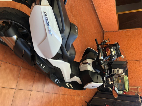 Imagen 6 de 11 de Bmw C650gt