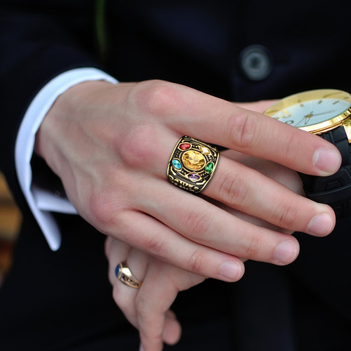 Anillo Color Oro Acero Inoxidable 6 Gemas Thanos Para Hombre