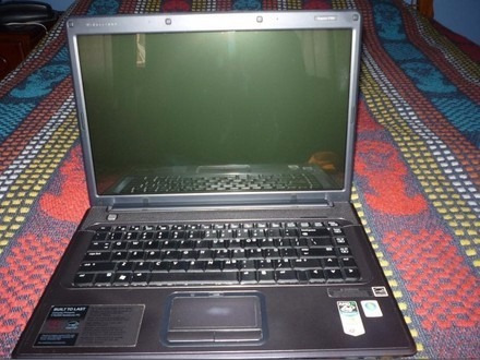 Repuestos Compaq F700 (desarme)