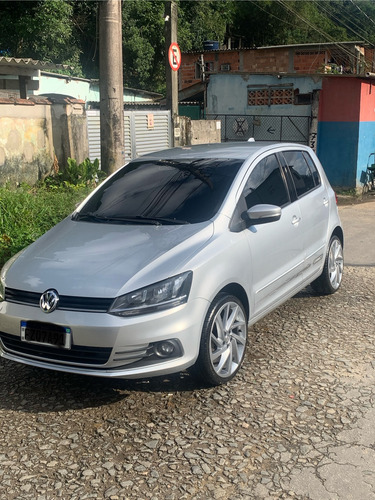 Volkswagen Fox 1.6 Connect Total Flex 5p