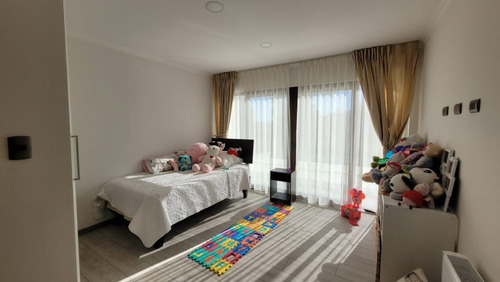Linda Casa En Venta (71107)