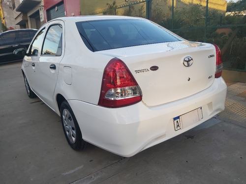 Toyota Etios 1.5 Xs 2019 Gnc