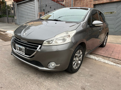 Peugeot 208 1.6 Allure Touchscreen