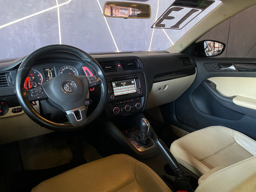 Volkswagen Jetta Jetta 2.0 Comfortline Tiptronic (Flex)