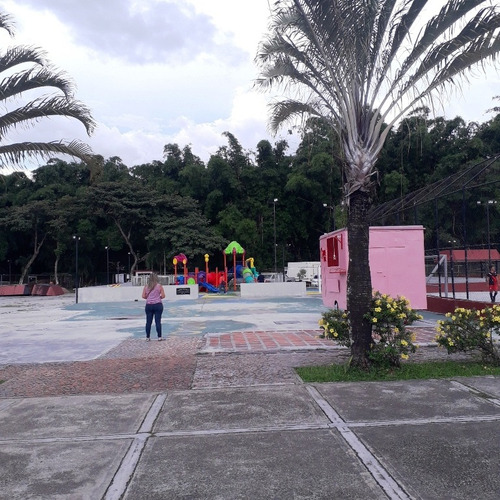 Imagen 8 de 15 de Oportunidad Venta Acción Club Hogar Hispano De Valencia