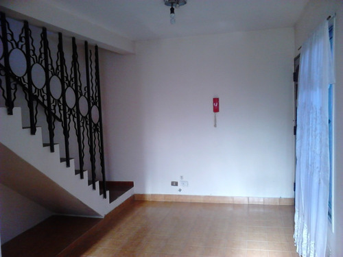 Imagen 1 de 10 de Casas Duplex - Venta