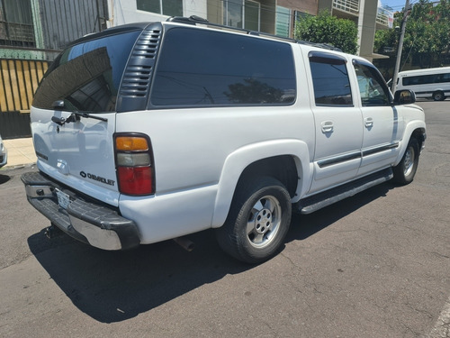 Imagen 4 de 15 de Chevrolet Suburban G Piel Aa Qc 2005 $129500 Socio Anca