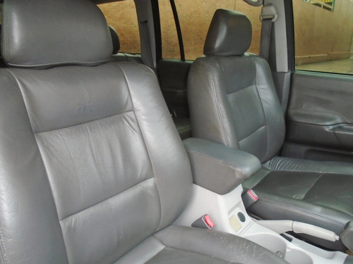 Mitsubishi Montero 4x4 - Automática