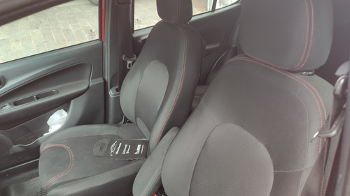 Imagem 6 de 9 de Fiat Uno Sporting 1.4 Flex
