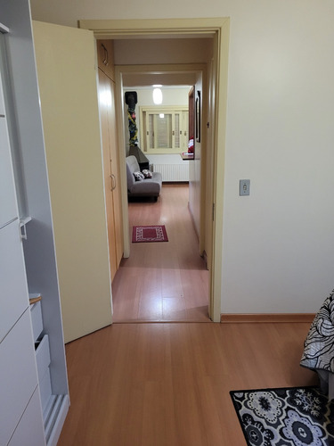 Imagem 7 de 14 de Vendo Apartamento - 1 Dormitório - Centro De Gramado/rs - Oportunidade Única P/ Investidores