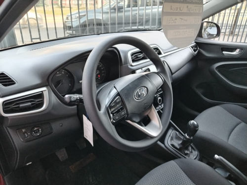 Hyundai Verna 1.4 Plus Mt