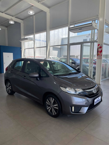 Imagen 16 de 24 de Honda Fit 2017 1.5 Ex-l 132cv Lesbleus