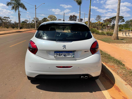 Imagem 6 de 12 de Peugeot 208 2017 1.6 Thp 16v Gt Flex 5p