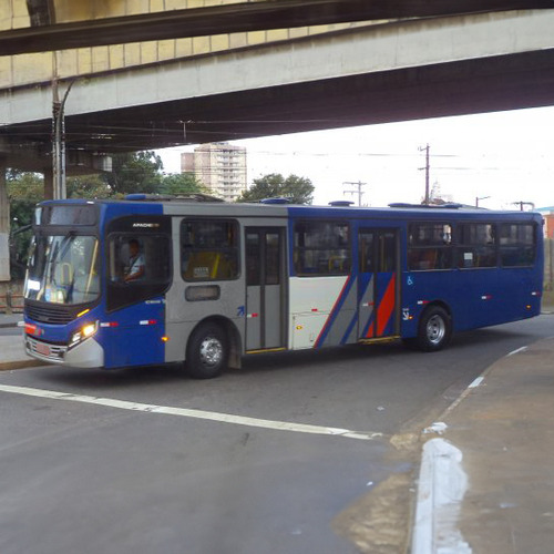 Urbano Caio Apache Vip Mercedes-benz Of 1721 2015