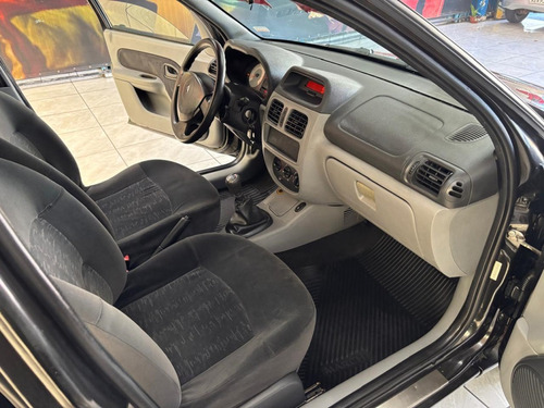 Renault Clio 1.6 PRIVILÉGE 16V FLEX 4P MANUAL