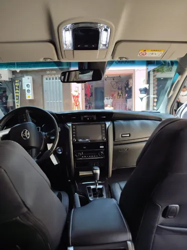 Toyota Fortuner 2.4 Srv Diesel 2022