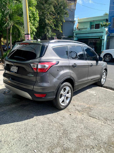 Imagen 8 de 11 de Ford Escape 2017 Escape 2017 Se