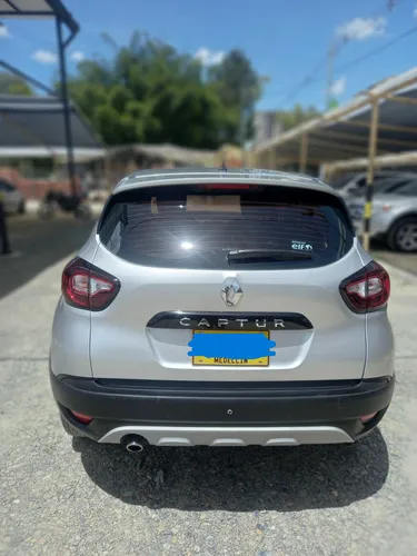 Renault Captur 2.0 Zen