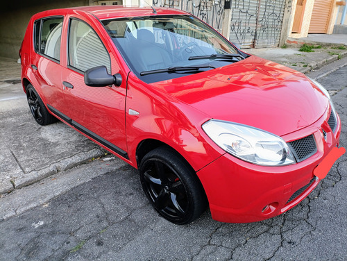 Renault Sandero 1.0 16v Authentique Hi-flex 5p
