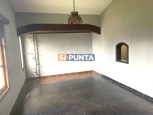 Imagen 3 de 23 de Casa En Venta - Maldonado
