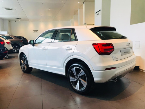 Imagen 4 de 15 de Audi Q2 30 Tfsi Stronic A1 Sportback A3 A4 A5 Q3 Q5 35 2021