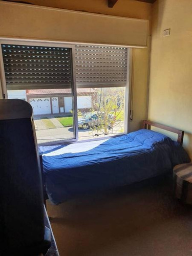 Venta Casa 3 Dormitorios Con Casa 2 Dormitorios En Fondo De Terreno - Granadero Baigorria