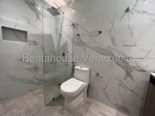 Elegante Apartamento En Alquiler En Campo Alegre.