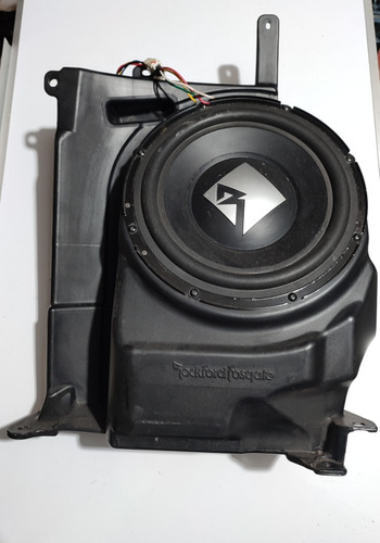 Subwoofer Mitsubishi Outlander 2014-2020 Rockford Fosgate