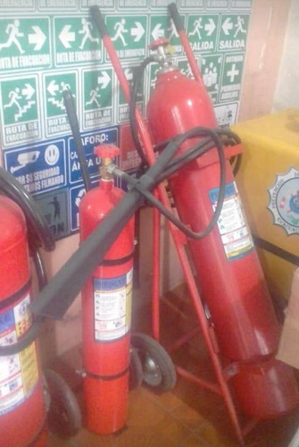 Imagen 7 de 10 de Extintor Venta Y Recarga Pqs De 10 Libras Para Todo Local
